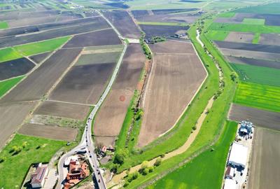 Teren Construcții intravilan de 126800 mp, în Stupini - 13