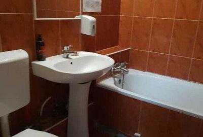 Apartament cu 2 camere decomandat în Circumvalațiunii - 2