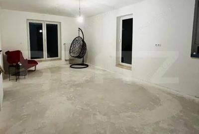 Garsonieră decomandată în Central - 8