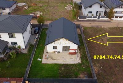 Casa 3 camere in zona de lacuri a comunei Berceni - 1