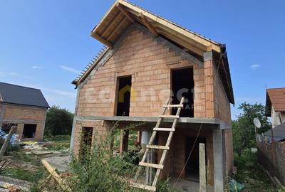 Casa cu 4 camere, 3 bai Teren 500 mp I Tureni - 19