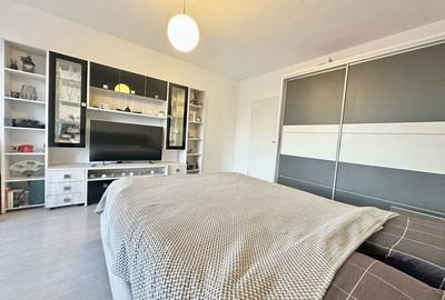 Garsonieră decomandată, mobilată în Tractorul - 2