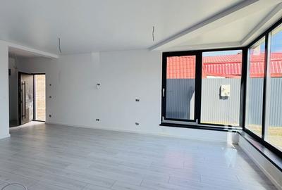 Casă cu 4 camere cu Teren 300 Mp în Central - 10