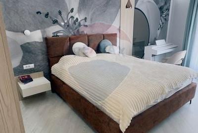 Casă cu 14 camere cu Teren 360 Mp în Central - 29