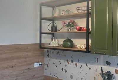 Casă cu 4 camere în Centrul Civic - 1