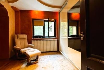 Apartament cu 3 camere decomandat în Târgu Cucu - 12