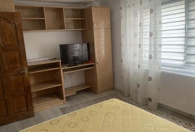Inchiriez apartament cu 2 camere parter, zona Pod, Ramnicu Sarat Inchiriez apartament cu 2 camere parter, zona Pod, Ramnicu Sarat - 3