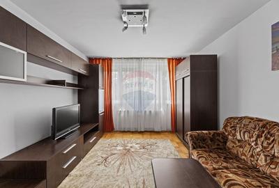 Apartament cu 2 camere decomandat, mobilat în Podgoria