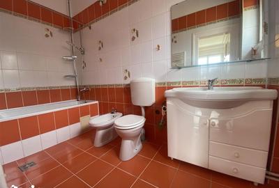 Apartament cu 4 camere decomandat în Sub Arini - 3