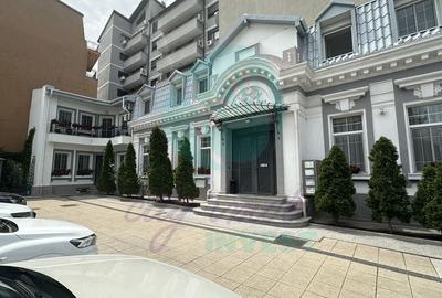 Casă renovată și consolidată, ideală pentru birouri sau activități comerciale Casă renovată și consolidată, ideală pentru birouri sau activități comerciale - 1