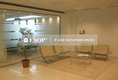 Spațiu comercial, de 150 mp, în Central - 14