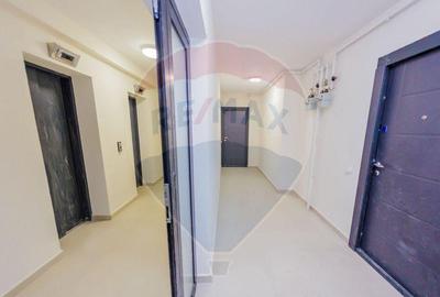 Apartament cu 3 camere de vanzare in zona catedralei - 9