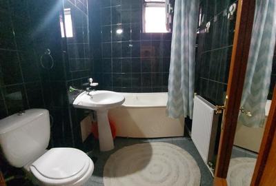 Apartament cu 3 camere decomandat în Micro 18 - 1