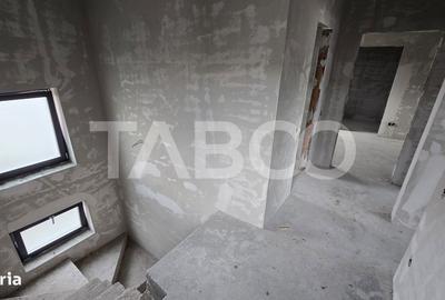 Casă cu 4 camere cu Teren 545 Mp în Șelimbăr - 12