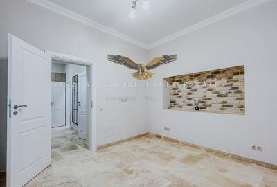 Spatiu de birou ultrafinisat si modern|cladire istorica - 2