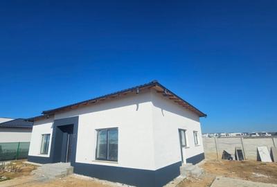 Casa pe parter Damila 100 mp ?i teren de 412 mp - 13