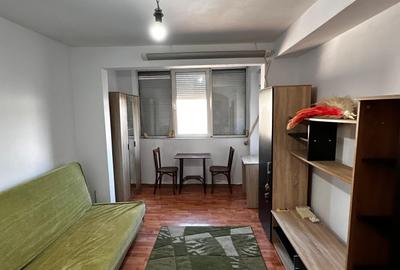 Garsonieră, mobilată în Bucovina