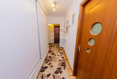 Apartament cu 4 camere decomandat, mobilat în Central - 12