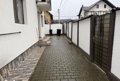 Casă cu 4 camere cu Teren 169 Mp în Central - 6