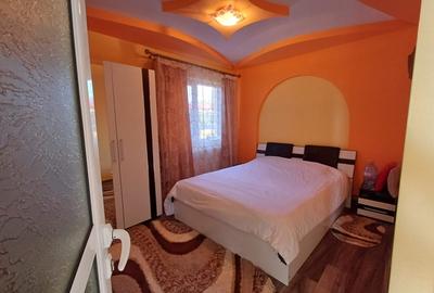 CASA CU 4 CAMERE , BECI SI GARAJ , 825MP TEREN , VOINESTI - 3