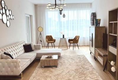 Apartament cu 3 camere semidecomandat în Central