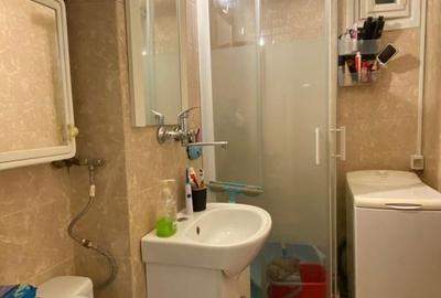 Garsonieră decomandată în Astra