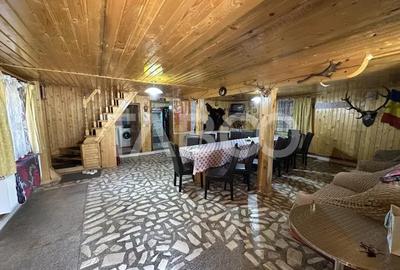 Casă cu Teren 250 Mp în Tău - 1