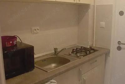 Vand camera de camin transformata in garsoniera - 2