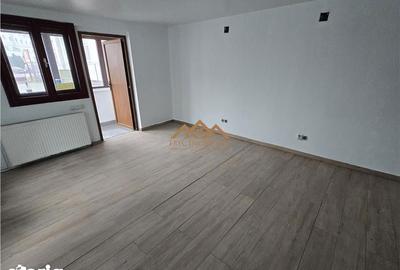Spațiu comercial, de 1,500 mp, în Șcheia - 12