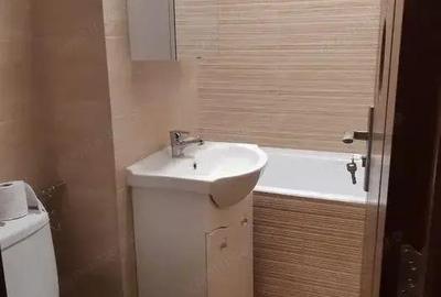 1 camera zona Cetatii - 1