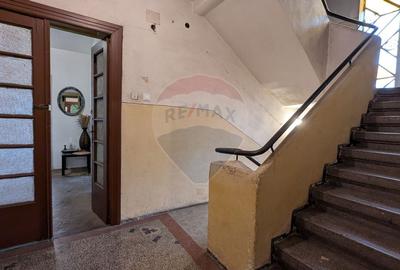 Casă cu 11 camere cu Teren 330 Mp în Iancului - 18