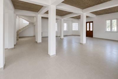 Spațiu comercial, de 500 mp, în Central - 2