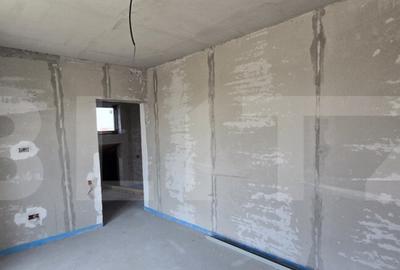 Casa P+1E, 3 dormitoare, 582 mp teren, zona Metro - 5