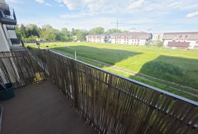 Apartament cu 3 camere decomandat în Tractorul - 18