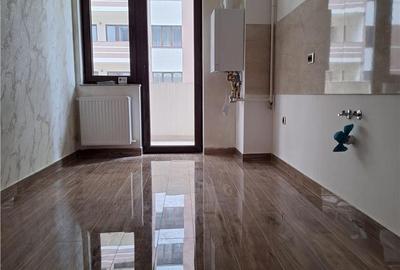 Apartament cu 2 camere decomandat în Tractorul - 14