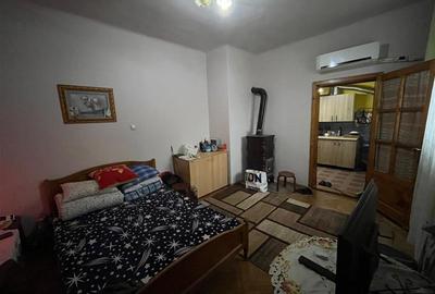 Apartament cu 2 camere semidecomandat, mobilat în Periferie - 2
