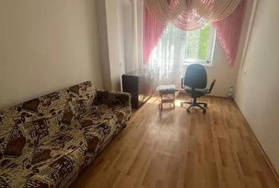 Apartament cu 2 camere decomandat în Unirii - 2