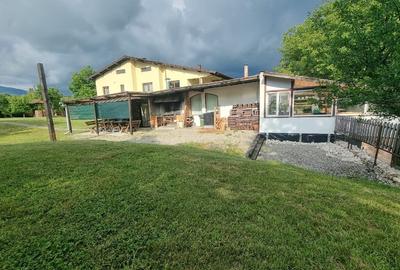 Casă individuală cu 5 camere cu Canalizare în Corbeni - 4