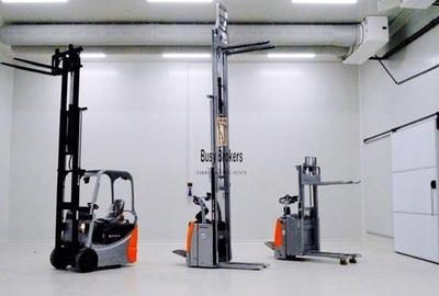 Spatiu Industrial - 1200 mp - Depozitare - Distributie - 6