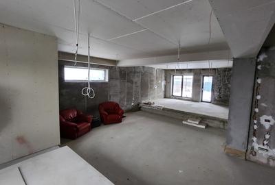 Vand jumatate de duplex , Sag - Manastire - 12