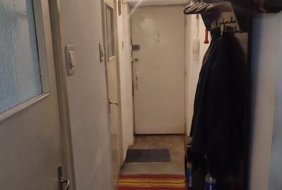 Garsonieră decomandată în 1 Mai - 5