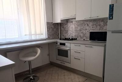 Propietar/Inchiriez Garsoniera decomandata in Militari Residence - 7