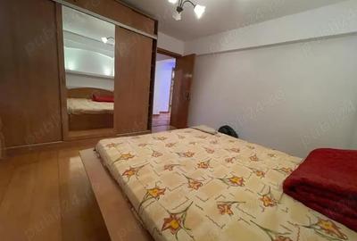 Apartament cu 3 camere decomandat în Central - 9