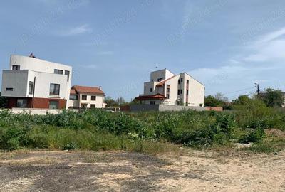 Teren de 405 mp, în Palazu Mare