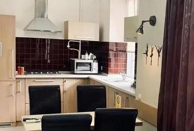 Apartament cu 2 camere în Complex Studențesc