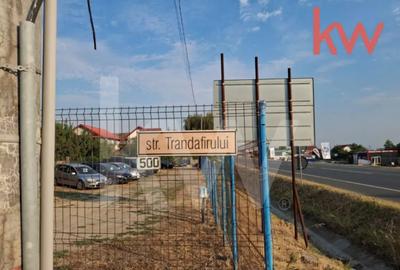 Teren de 2502 mp, în Central