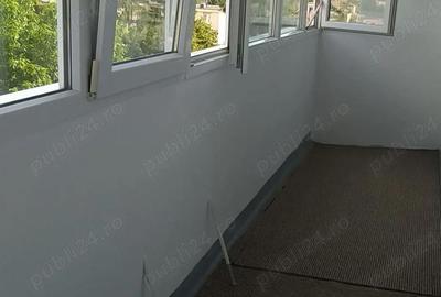 Apartament cu 2 camere decomandat în Dâmbu Pietros - 4