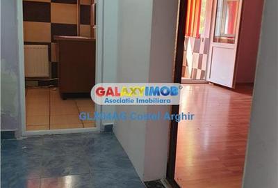 Vindem garsoniera in zona Traian , etaj 2 - 1