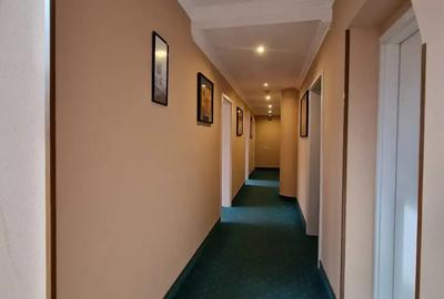 Spatiu pentru: sediu firma-birouri ,after school, regim hotelier. - 8