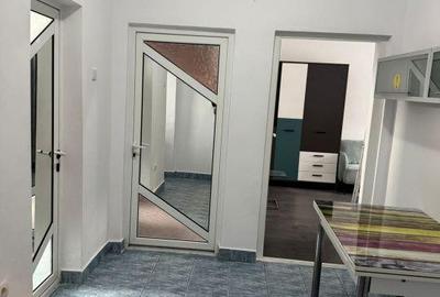 Apartament cu 2 camere decomandat, mobilat în Central - 12